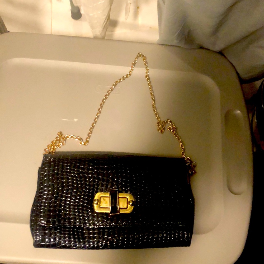 Chain cross bag